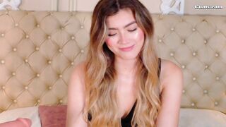 Blonde Does Her Best Masturbation