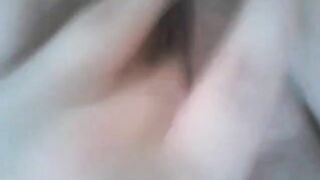 Big-Titted BBW Brazilian Masturbates on Webcam -2