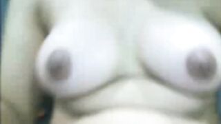 Gorgeous babe bares all on webcam.