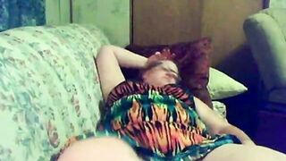 Redhead BBW Masturbates for Webcam
