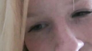 Deutsches Amateurvideo für Erwachsene mit großen Titten -2