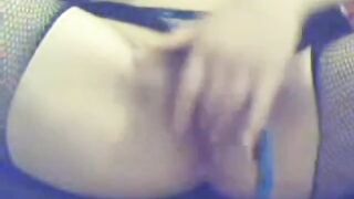 Asian Sex Toy Play on Webcam