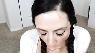 Big-Titted MILF Ariella's Amateur Webcam Blowjob