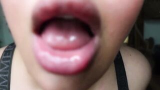 TAŞŞAKLARINI YALARIM