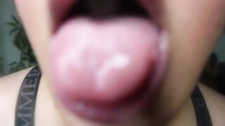 TAŞŞAKLARINI YALARIM