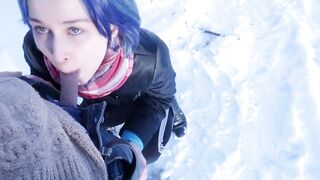 Teen Schoolgirl Gives Risky Public Blowjob in the Park -2