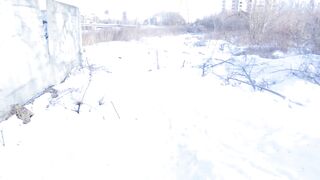 Teen Schoolgirl Gives Risky Public Blowjob in the Park -2