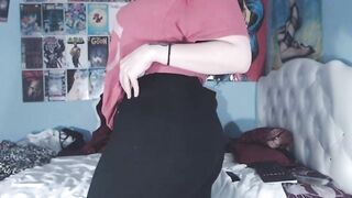 Anal Masturbation of a Big-Assed Latina Milf