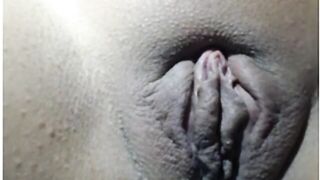 Big Tits Webcam Girl Fingers Her Pussy -2