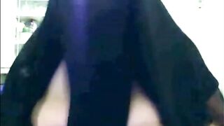 Big-Tit Swiss Hijabi Amateur