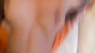 Die ungezogene Affäre zwischen einer in Latex gekleideten deutschen Mutter