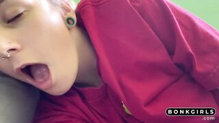 Orgasm with Hitachi Sex Toy