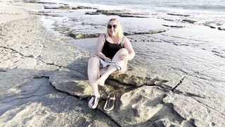 Blonde MILF Masturbates and Squirts on Public Beach