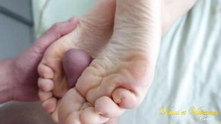 Stepmom Takes the RISK! Stepson Walks in the Room Where Stepmom Reads a Book and FUCK HER!