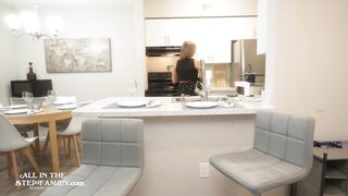 Big Titty Pornstar Skylar Vox Unveils She Does Porn And Comes On To StepDad Scene1/3 FREE