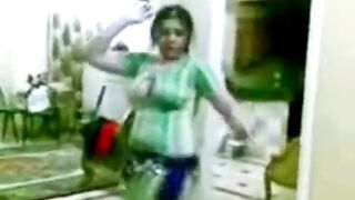 Arab Honey with Big Tits on Webcam