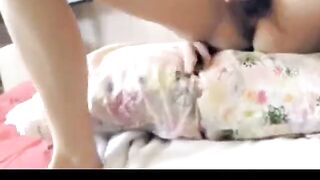 Taiwanese Girl Plays and Cums Hard -2