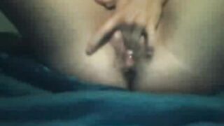 Creamy Pussy Squirts on Webcam -7