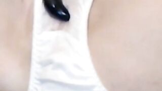 Amateur Squirts in Panties on Webcam