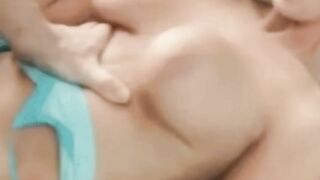 Wunderbar deutsche Amateurin mit großen Naturtitten