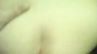 Dansk MILF-kone i amatør-nærbillede af hunde-stil video