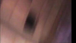 Pipe en public - une brunette française amateur