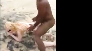 Beach Dick-Taking Turns by Amateurs Outdoors