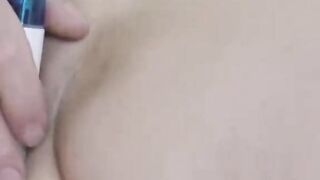 Big-Titted Mature Girl Masturbates After Bath