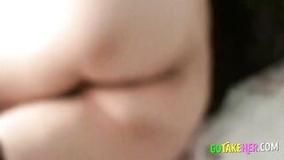 Horny Chinese MILF Mom Satisfies Herself