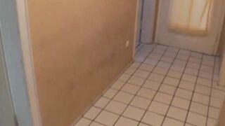 Deutscher Amateur-Analfick mit Spermaschluck-Finish