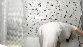 نيك شرموطة منا من طيزها وجعلتها كلبة مطيعة سكس عربى مصرى بصوت واضح كلام وسخ