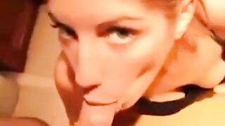 Svensk blond amatör suger Hardcore