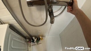 I couldn't resist, an orgasm under the faucet was necessary