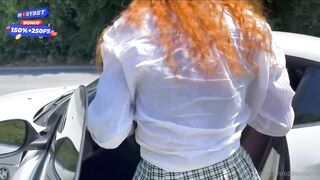 Damla Ozden arabası bozuldu yardım eden adam public göt + am + cumshot (Turkce Konusmali)