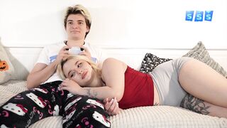 Step-sister fucked me so hard she almost broke the bed