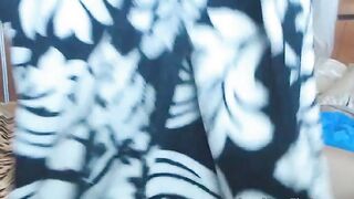 Blonde Amateur Babe Toys Herself on Webcam