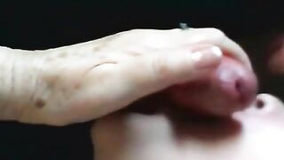 Old Lady Gives Amateur Blowjob