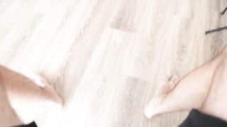 Stepsister's Unexpected Facial