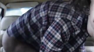 Lea: Amateur Creampie and Cum Swallow in the Car -2