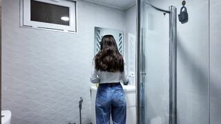 Time-Stopping Step-Son Fucks and Creampies His Big-Assed Stepmom -2