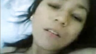 Malaysian babe from Ipoh goes hairy amateur -2