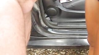 Sesso all'aperto con una coppia amatoriale