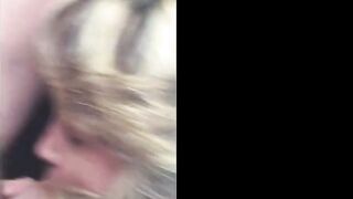 Car Blowjob with Cum-Swallowing Amateur Cuckold Girl