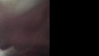 Car Blowjob with Cum-Swallowing Amateur Cuckold Girl