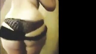 Big Booty Arab Blonde on Webcam