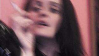 Dirtytalk auf Deutsch mit einer sexy Brünetten in High Heels