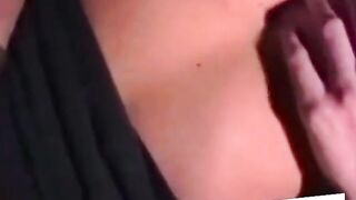 French Amateur Blowjob in Car at the Bois de Boulogne