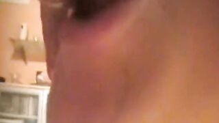 Sexvideo eines deutschen Pärchens: Berlins Amateurin mit großen Titten -3