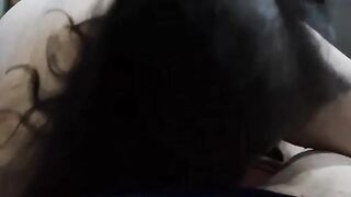 Meine Frau bläst einen großen Schwanz im Latex-Kostüm -2