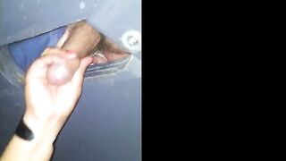 Svenska Hustruns Glory Hole Handjob -2